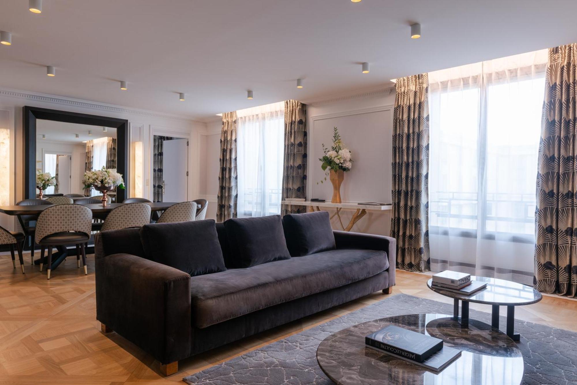 Du Collectionneur Hotel